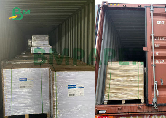 papier vergé 850mm de Woodfree de blancheur de 50grs 53grs 92% 870mm dans les bobines