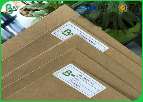 Panneau solide de papier importé de haute qualité, certifié 250 grammes FSC, papier kraft brun