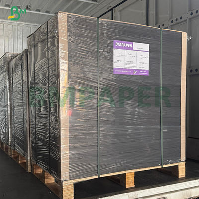 120 grammes Texture lisse Rigidité élevée Feuille de papier noir