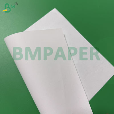 40 grammes de papier blanc non recouvert pour l'impression manuelle 70x100 cm