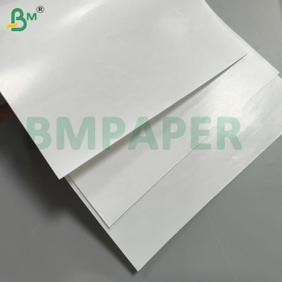 C1S Papier blanc recouvert d'un côté de l'étiquette, matériau de face pour les étiquettes de bouteille et de verre