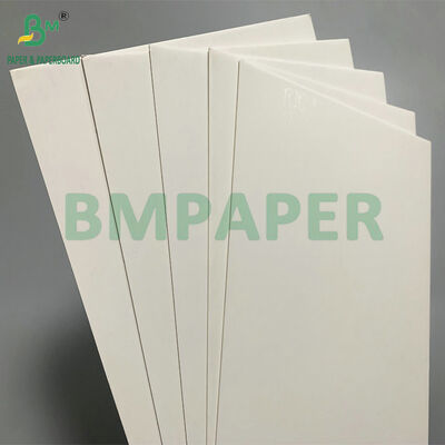 Papier cartonné 1000 g/m² 370 lb blanc et uni sur deux faces, adapté à l'impression numérique