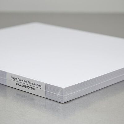 Feuilles de papier d'art brillant double face 210 g/m² pour couvertures de magazines