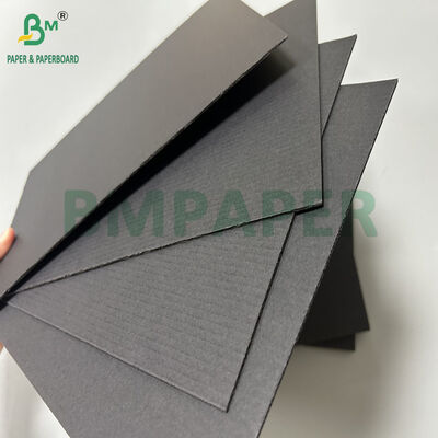 Carton ondulé couleur noire flûte F de 1,5 mm et 1,7 mm pour emballage 1000 x 1420 mm