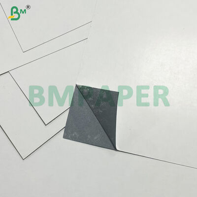 330g Papier à double face à revêtement lisse noir noyau