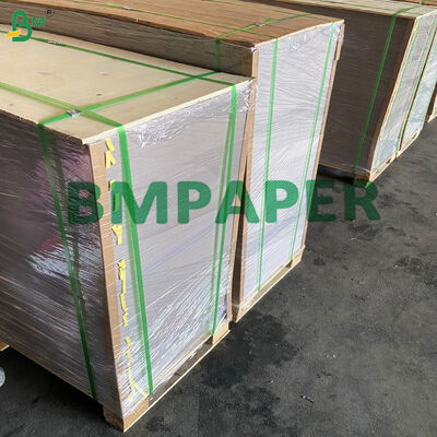1.5 mm Blanc haut gris Dos 700 × 1000 mm Carton Duplex Blanc Pour la boîte cadeau Emballage cosmétique