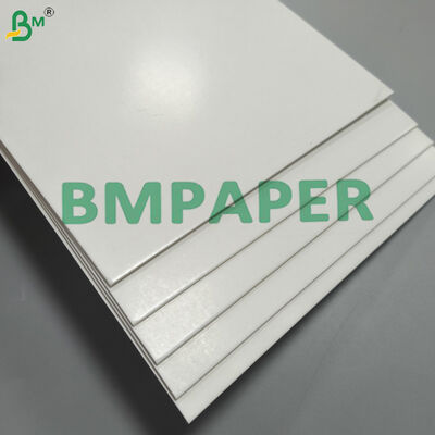 Carton blanc solide Montado Blanco 1.8mm doubles côtés 2.0mm