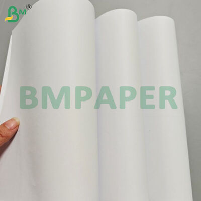 Rouleaux jumbo de papier bouffant crème 90 g/m² pour impression offset