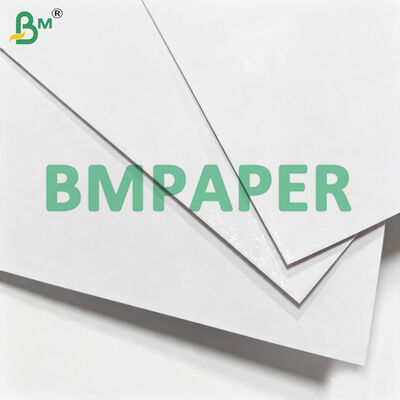 190 g 230 g 250 g papier revêtu en carton d'ivoire (C1S), 65 cm x 86 cm