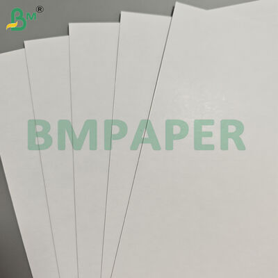 330gm Blancheur élevée Excellent pour l'impression de feuilles de cartes de jeu