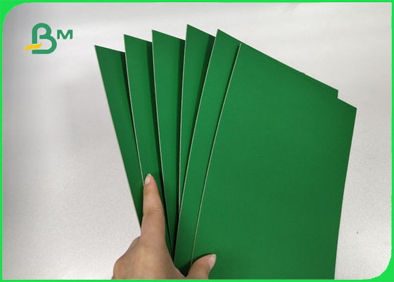 Le FSC a certifié le panneau gris 1800gsm imprimé par couleur 1500gsm pour des couvertures de livre