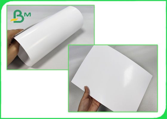 Papier de carte d'ART de FSC C2S/Couche 300GSM de papier dans les rames 23 * 35 pour l'affiche