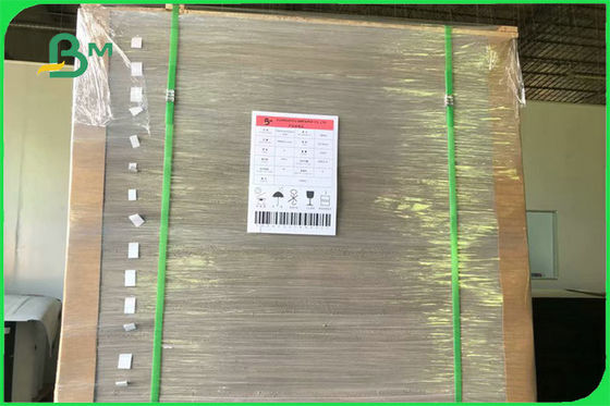 Réutilisé un panneau blanc enduit de duplex de dos de gris de côté pour la caisse d'emballage FSC