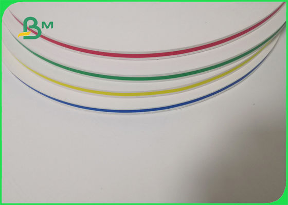 Petit pain de papier de paille de surface du point de polka de vague de FDA FSC 60gsm pour la célébration 15mm