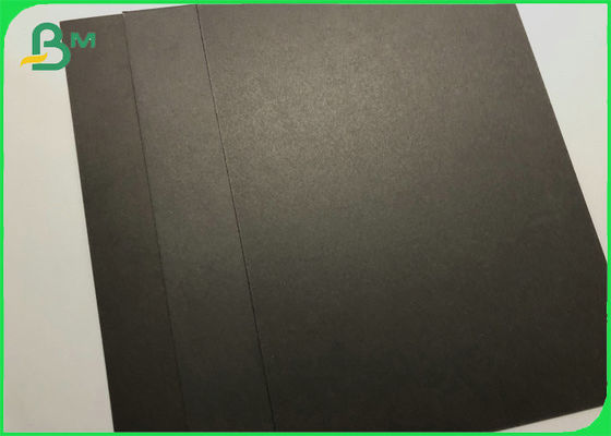 Résistant à l'humidité 350gm Carton noir Vêtements recyclables