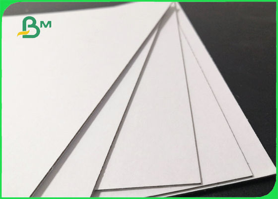 conseil duplex arrière blanc de 600gsm C2S pour la rigidité forte de boîte de médecine