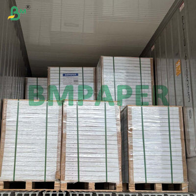papier d'emballage blanc de pâte de bois de Vierge de 150gsm 200gsm pour la couverture de livre de sac à provisions